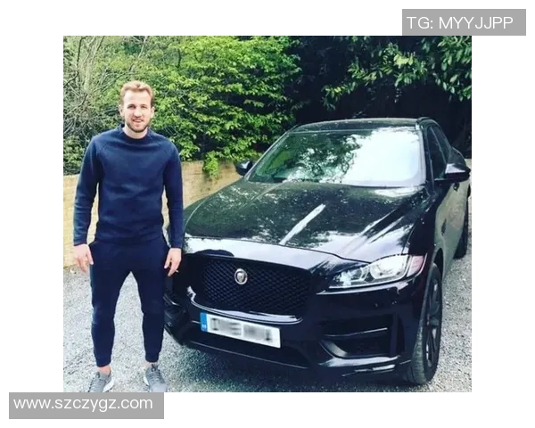 全球足球球星座驾排名前十名盘点 谁是最炫酷的豪车主